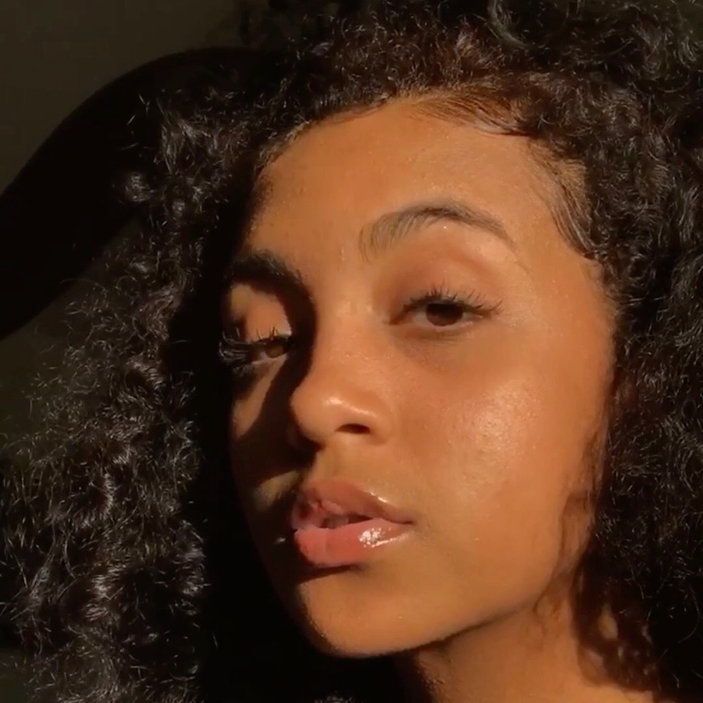 Meet your Posher, Daiana